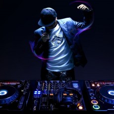 Music And Vibes | Night Club VIP Entry | Night Activities | The Weekend In Vilnius