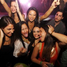Bar Cralw | Ultimate Bar Crawl | Night Activities | The Weekend In Vilnius