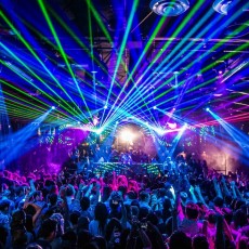 Night Club | Paints And Party Weekend | Packages | The Weekend In Vilnius